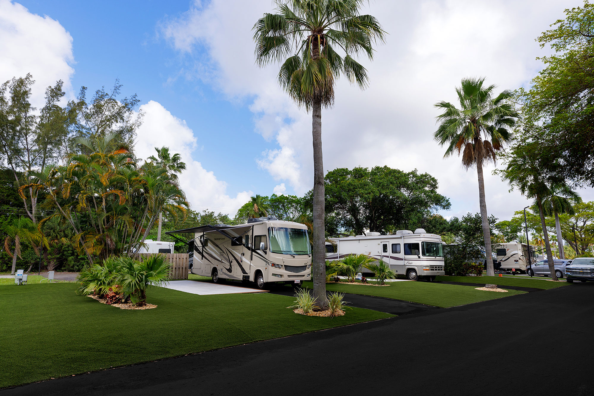 Garden View Premium 1